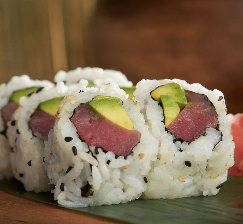 Red Tuna Avo Roll(6)