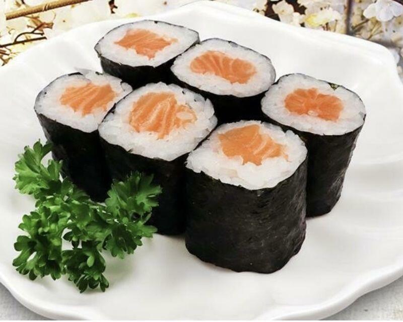 Salmon Roll(6)